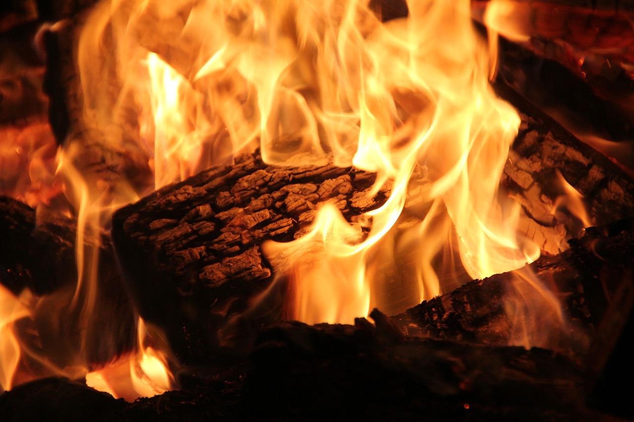 Expert Fireplace Cleaning in Burlington, MA Professional Fireplace Cleaning Services In Burlington Massachusetts